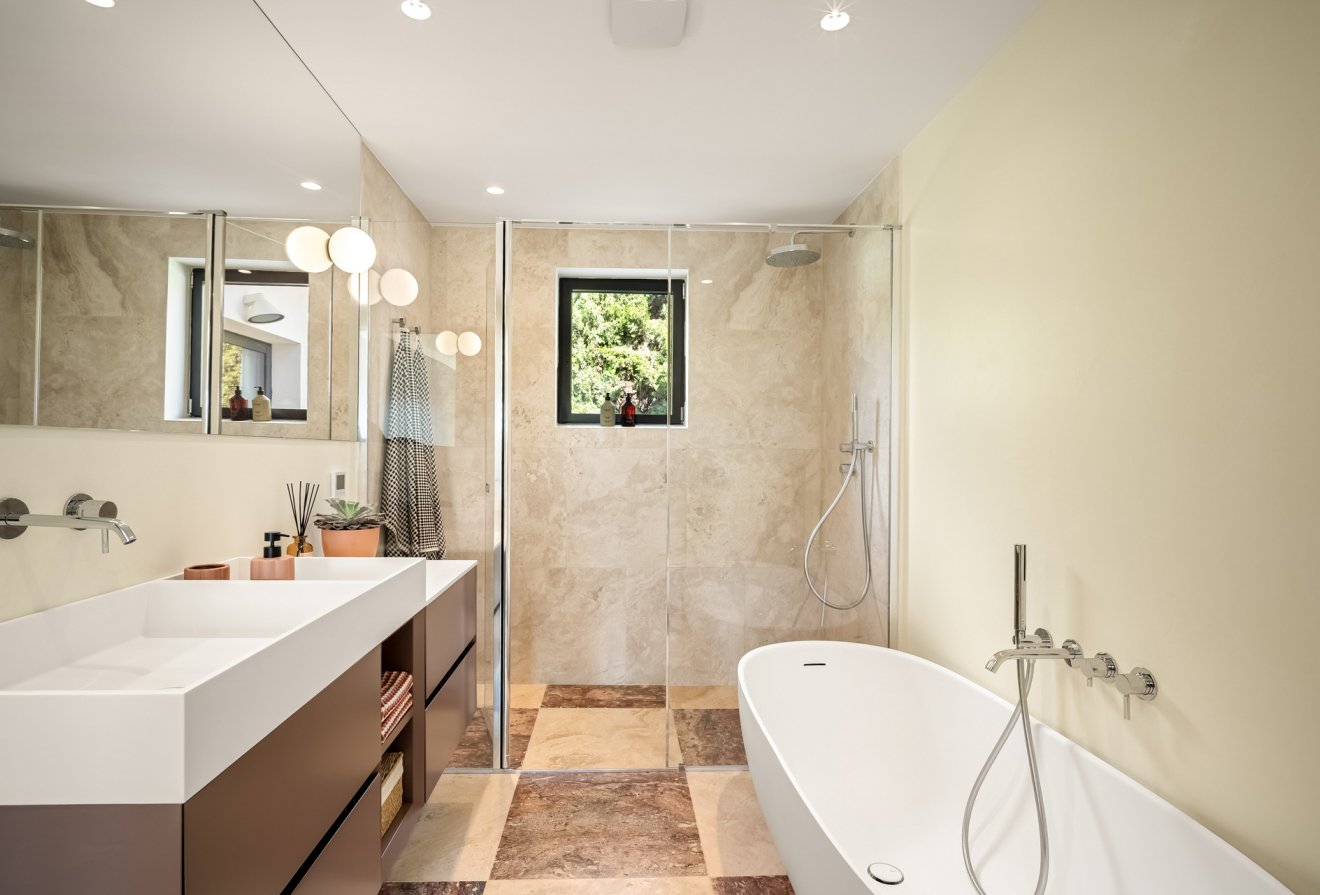 Nieuwbouw  - Villa -
Marbella