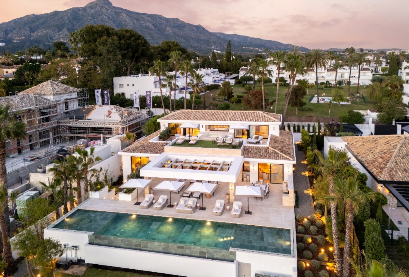 Nieuwbouw - Villa -
Marbella