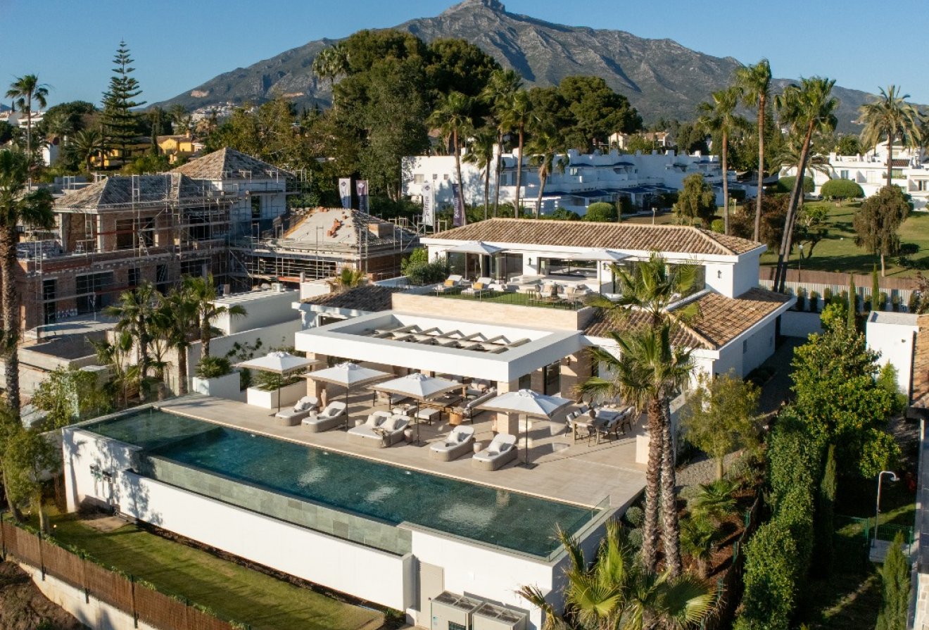 Nieuwbouw - Villa -
Marbella