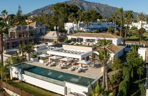 Nieuwbouw - Villa -
Marbella