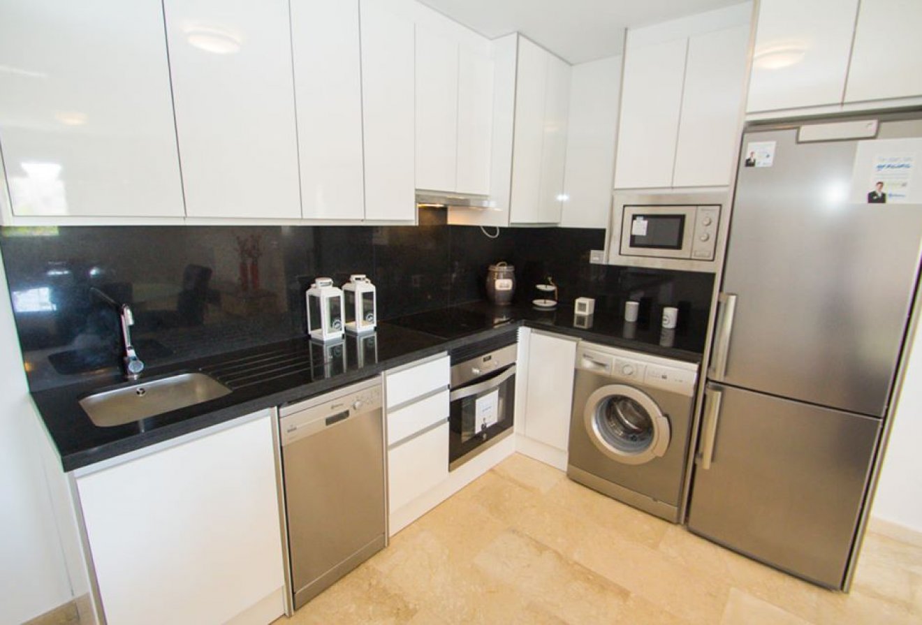 Nieuwbouw - Penthouse -
Res. Las Filipinas