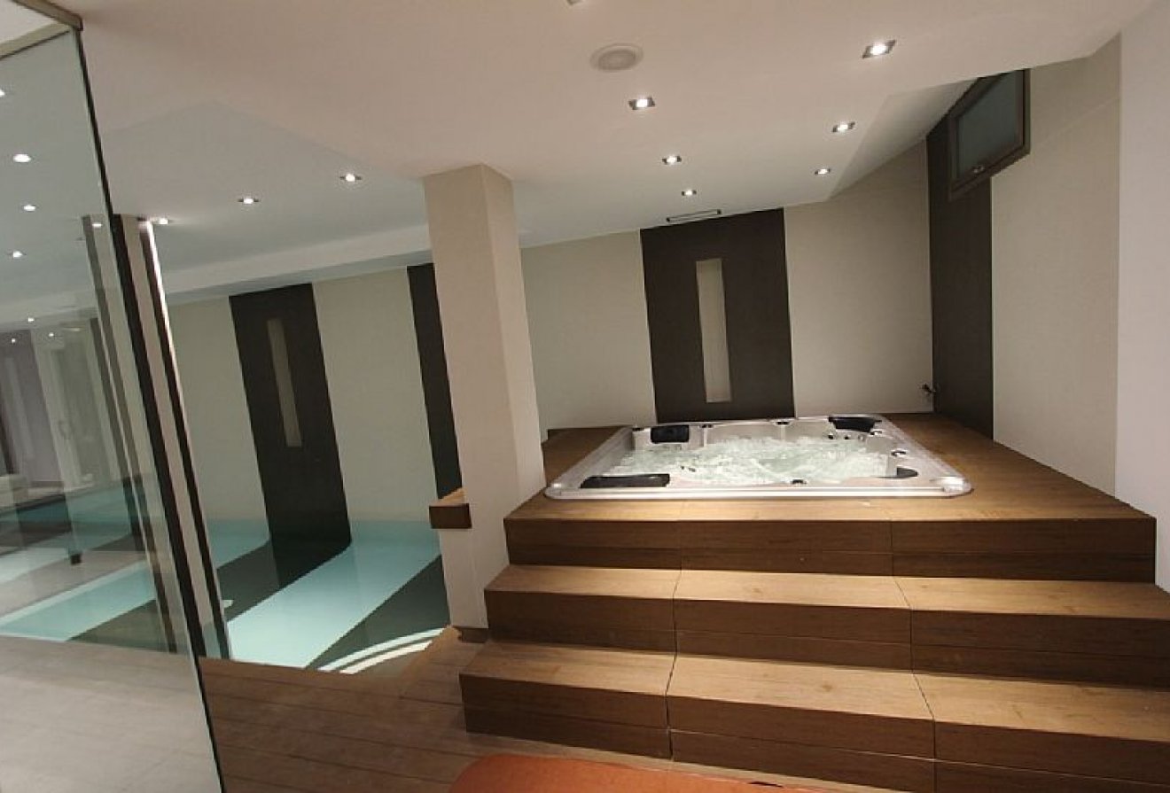 Nieuwbouw - Villa -
Calpe