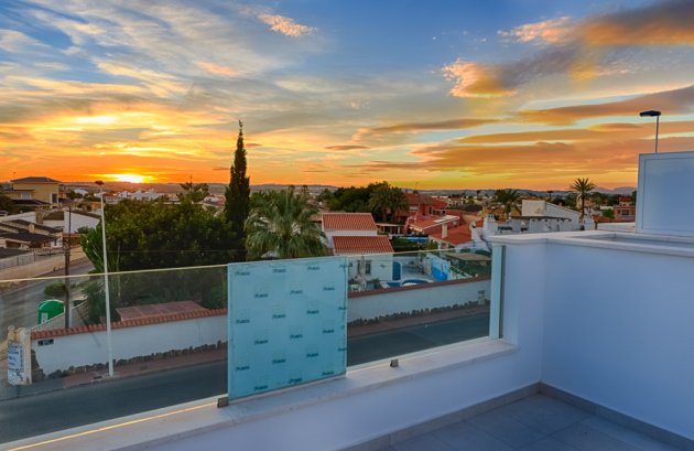 Nieuwbouw  - Geschakelde woning -
Pilar de la Horadada