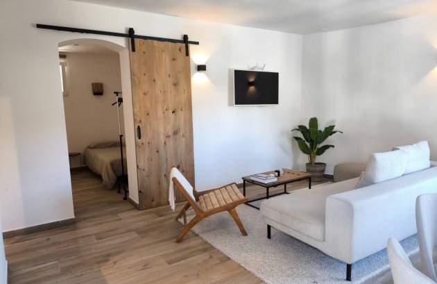 Herverkoop - Villa -
Benissa