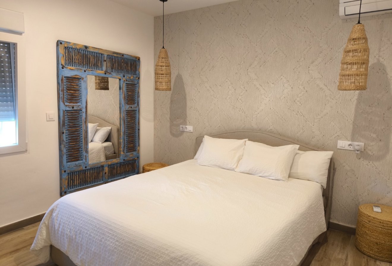 Herverkoop - Villa -
Benissa