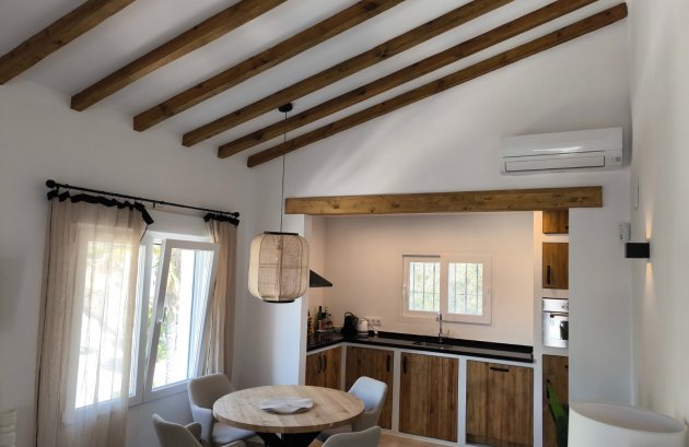 Herverkoop - Villa -
Benissa