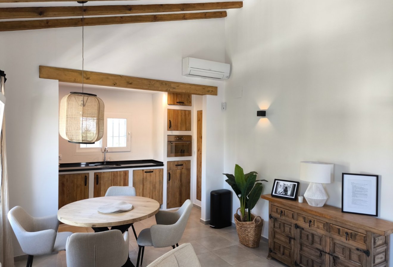 Herverkoop - Villa -
Benissa