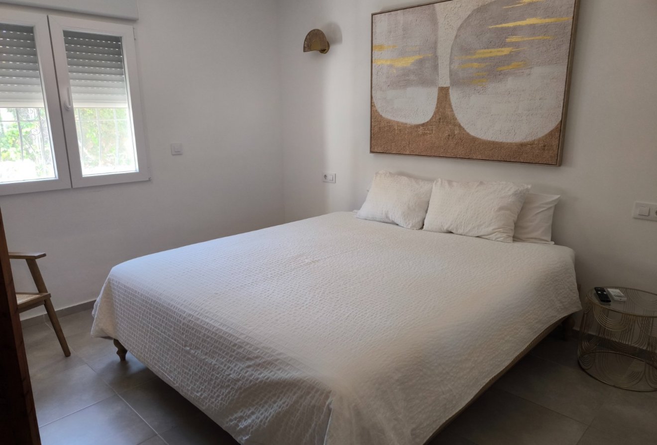 Herverkoop - Villa -
Benissa