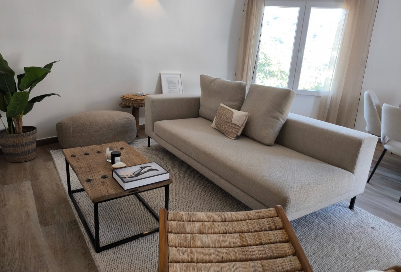 Herverkoop - Villa -
Benissa