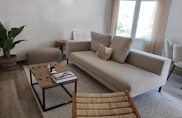 Herverkoop - Villa -
Benissa