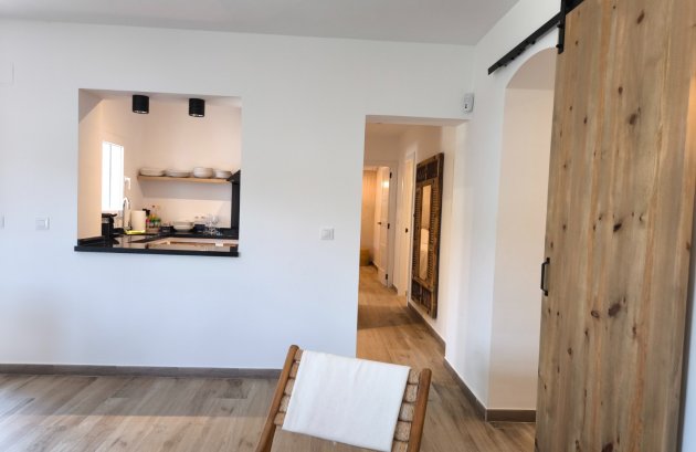 Herverkoop - Villa -
Benissa