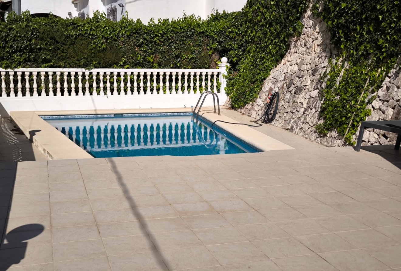 Herverkoop - Villa -
Benissa