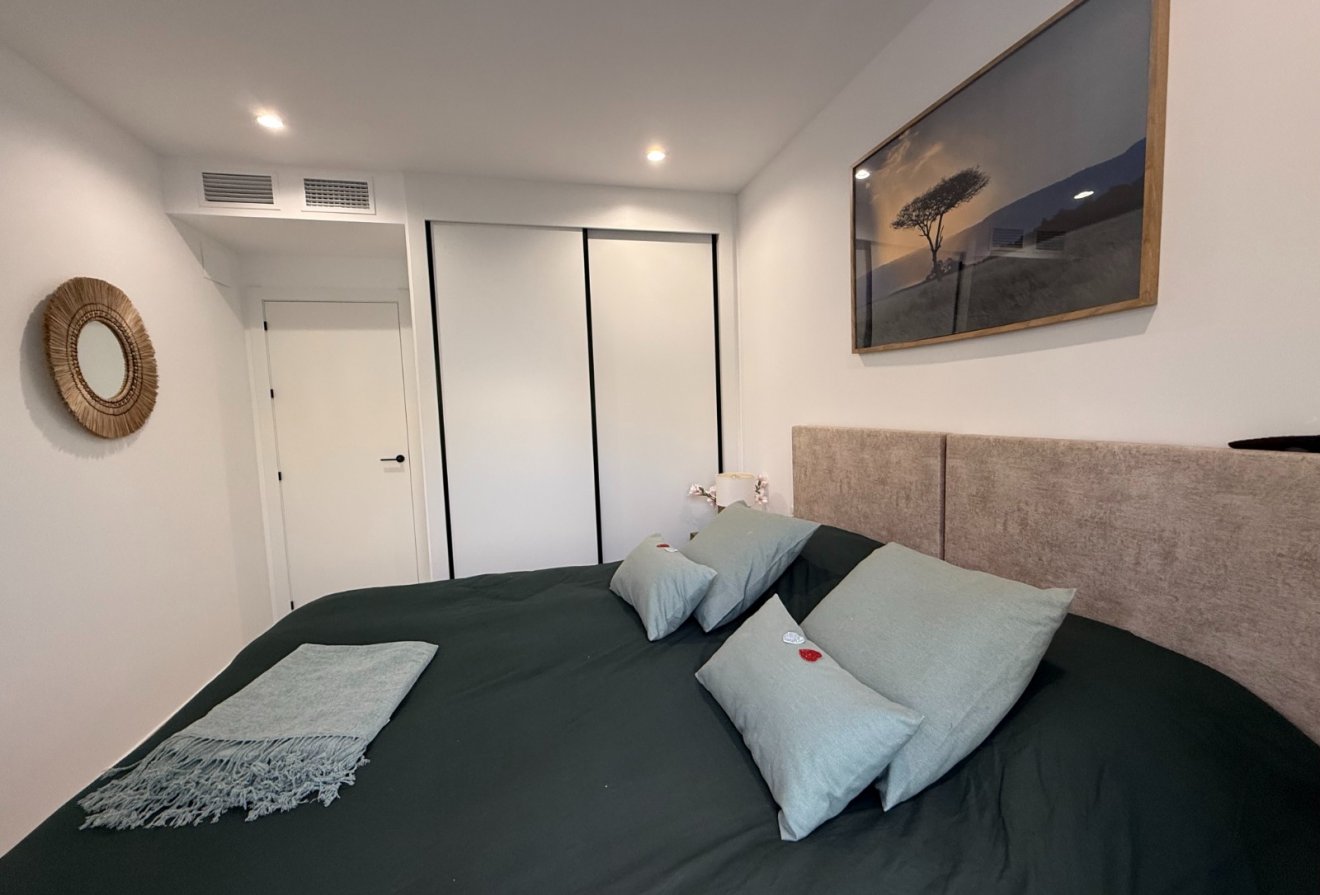 Herverkoop - Villa -
Finestrat