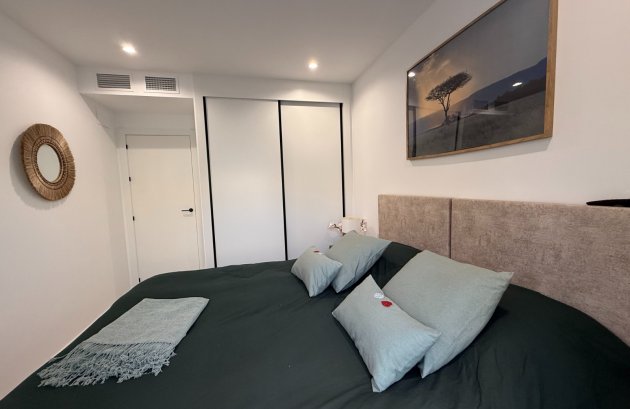 Herverkoop - Villa -
Finestrat