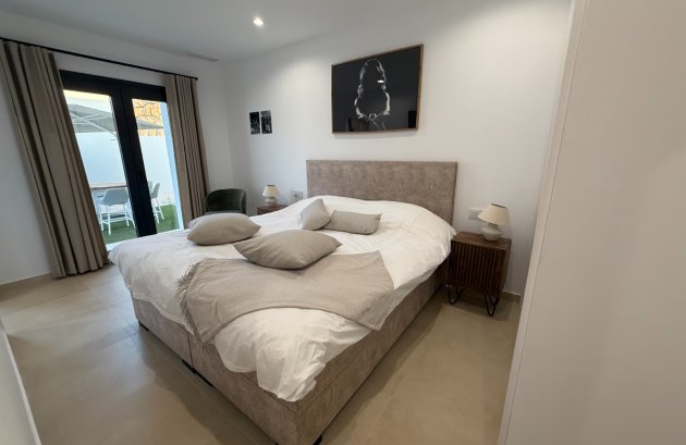 Herverkoop - Villa -
Finestrat