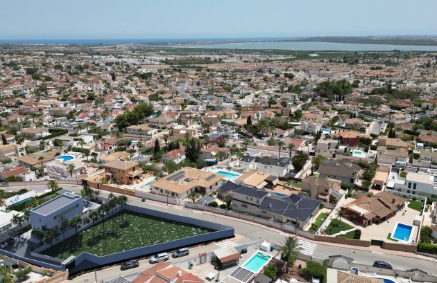 Nieuwbouw  - Villa -
Ciudad Quesada