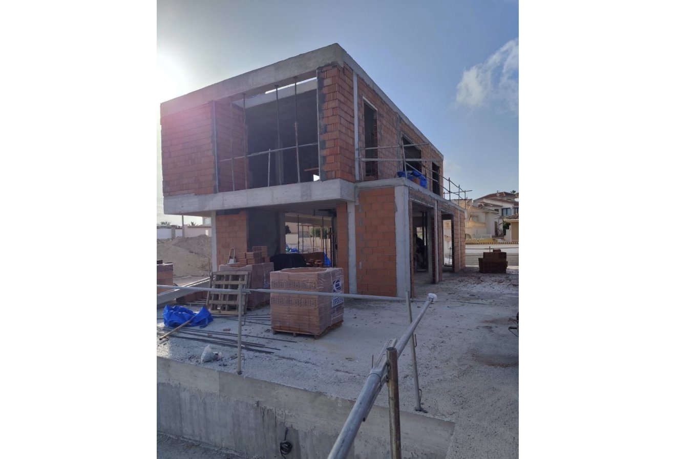 Nieuwbouw  - Villa -
Ciudad Quesada