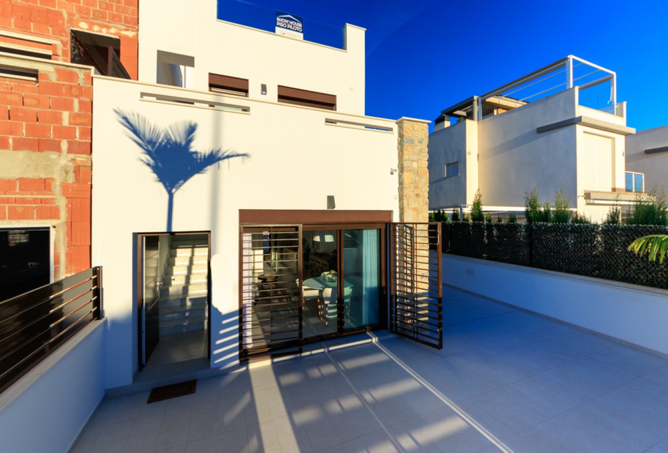 Nieuwbouw  - Geschakelde woning -
Pilar de la Horadada