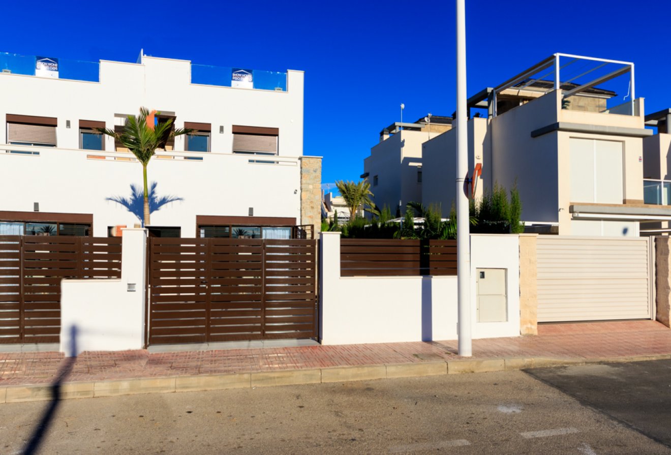 Nieuwbouw  - Geschakelde woning -
Pilar de la Horadada