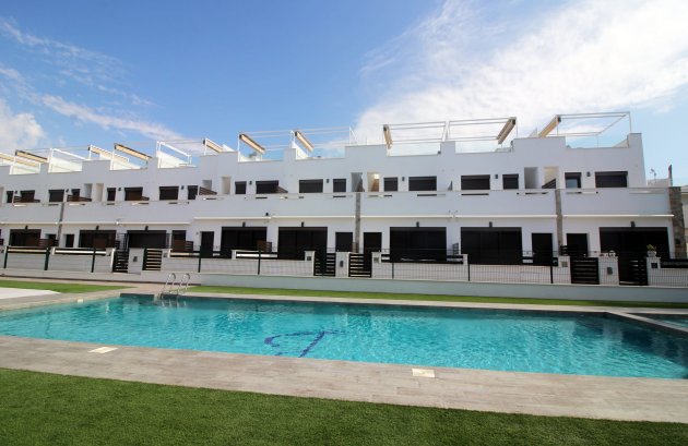 Nieuwbouw  - Geschakelde woning -
Pilar de la Horadada