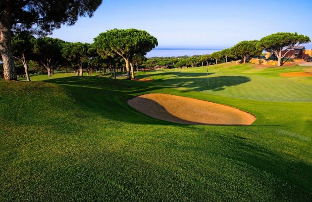 New Build - Apartment / flat -
Marbella - Cabopino Golf
