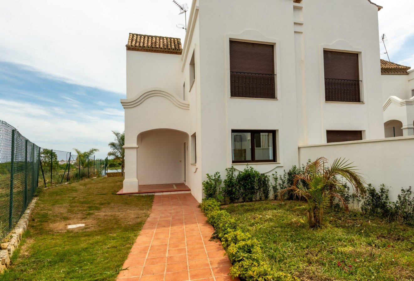Nieuwbouw  - Geschakelde woning -
Estepona - Azata Golf Estepona Oeste