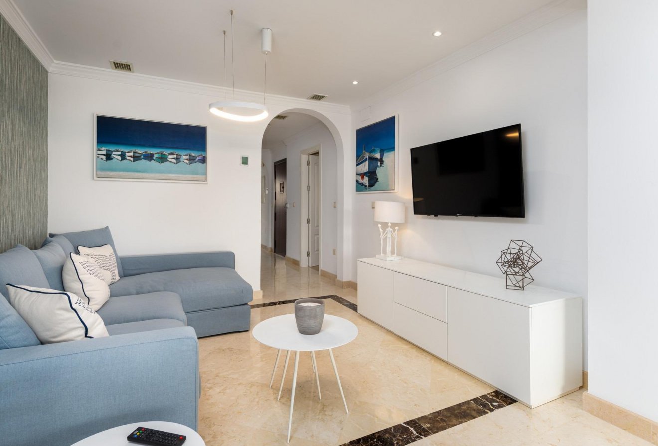 Nieuwbouw  - Geschakelde woning -
Estepona - Azata Golf Estepona Oeste