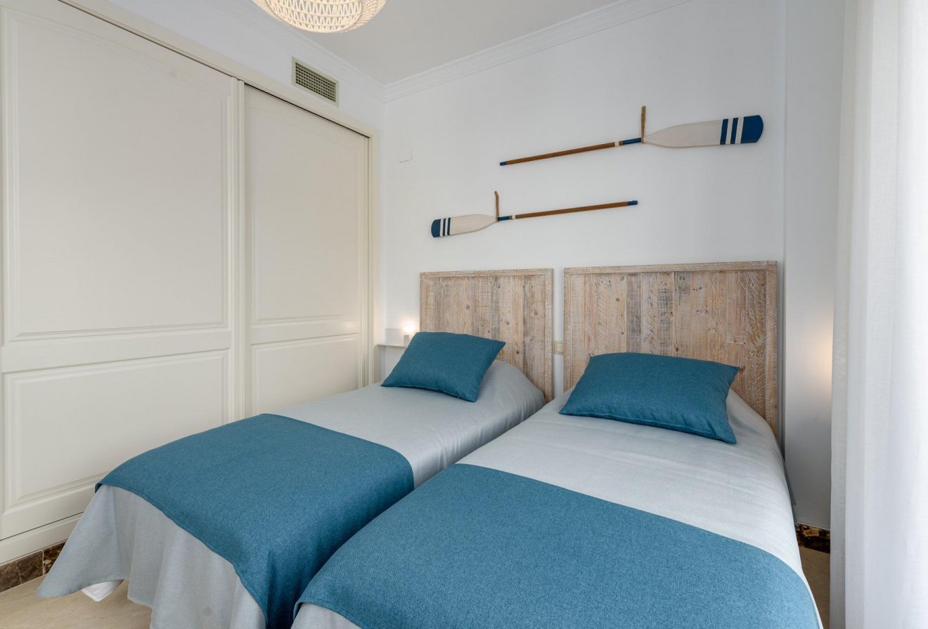 Nieuwbouw  - Geschakelde woning -
Estepona - Azata Golf Estepona Oeste