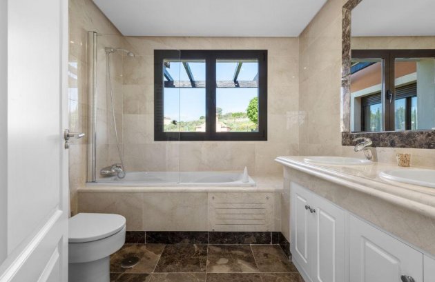 Nieuwbouw  - Geschakelde woning -
Estepona - Azata Golf Estepona Oeste