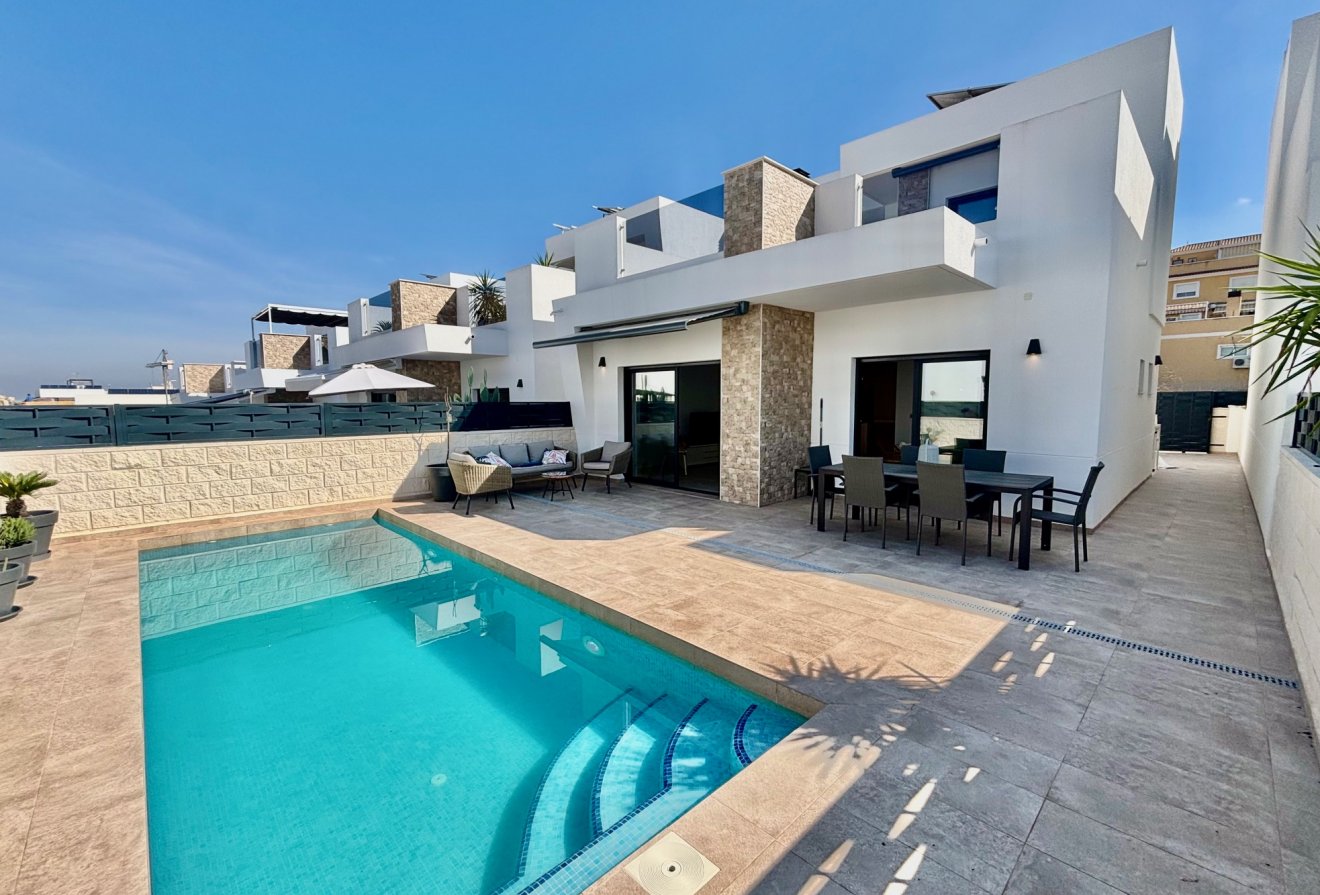 Nieuwbouw  - Villa -
Benijofar