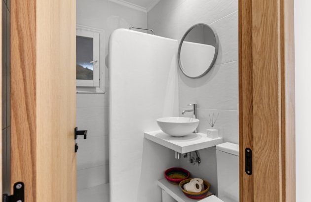 Resale - Villa -
Moraira - Andrago