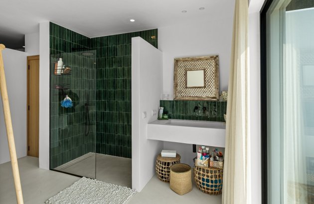 Resale - Villa -
Moraira - Andrago