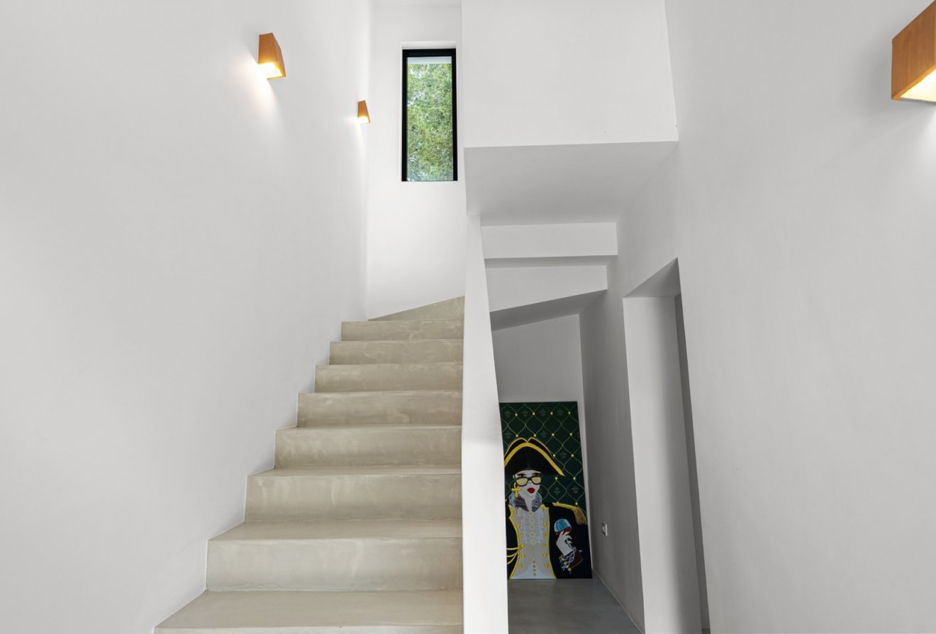 Resale - Villa -
Moraira - Andrago