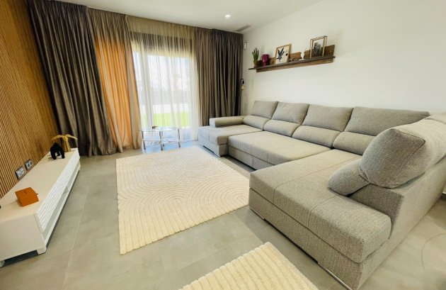 Nieuwbouw  - Villa -
Torrevieja