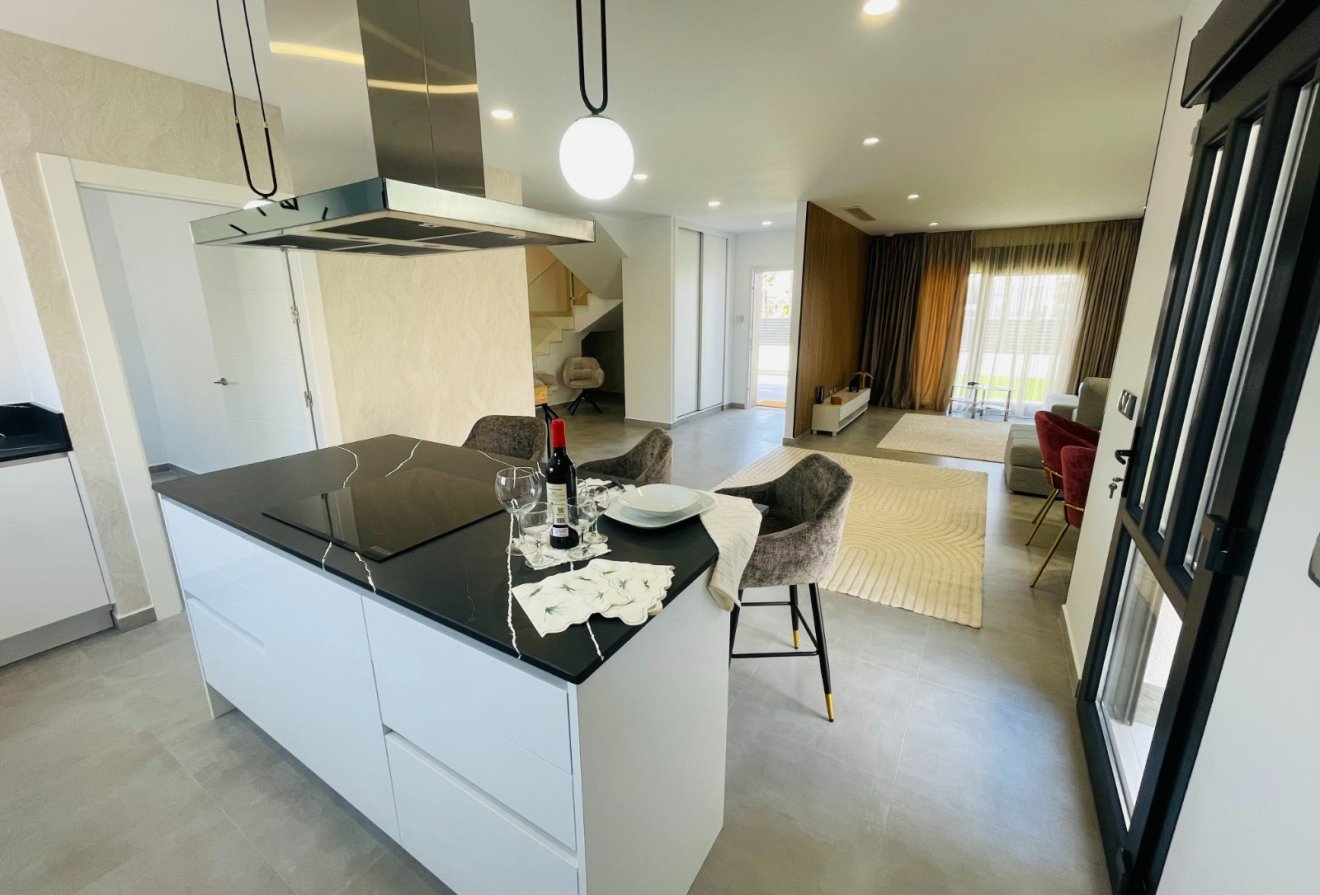 Nieuwbouw  - Villa -
Torrevieja