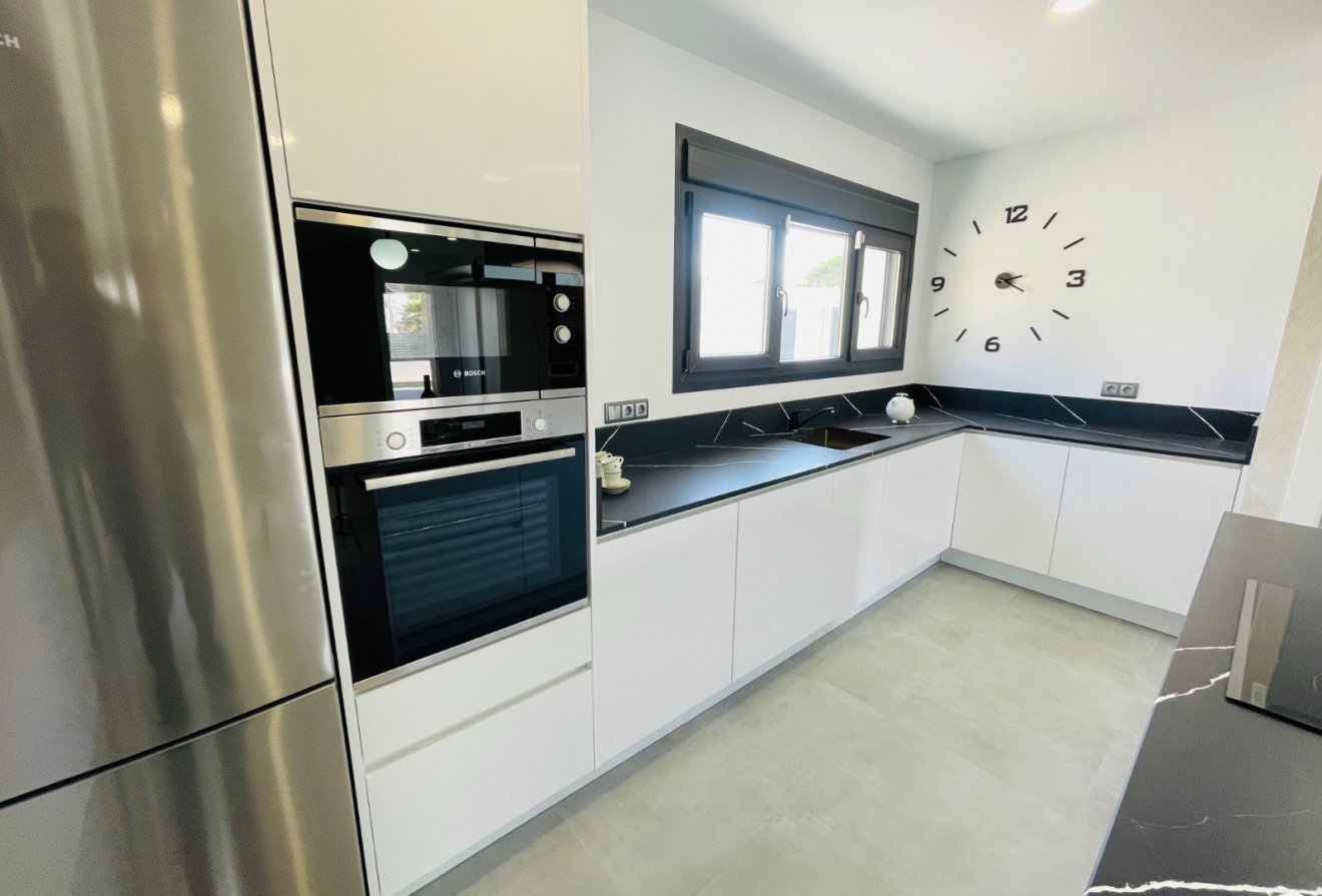 Nieuwbouw  - Villa -
Torrevieja