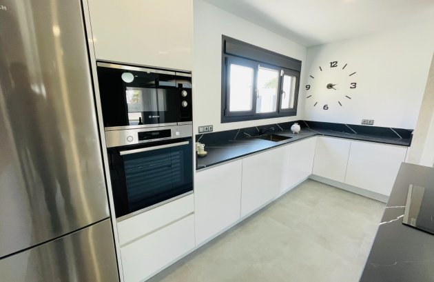 Nieuwbouw  - Villa -
Torrevieja