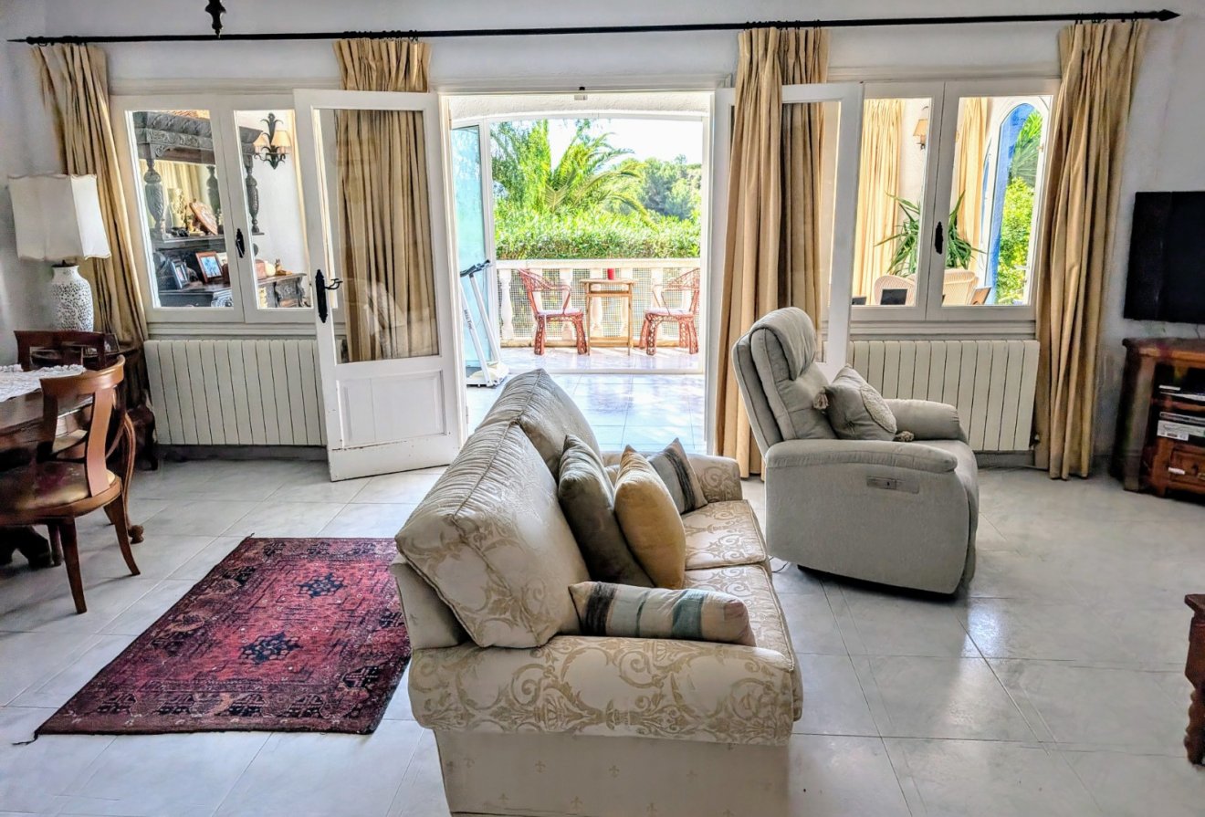 Herverkoop - Villa -
Benitachell