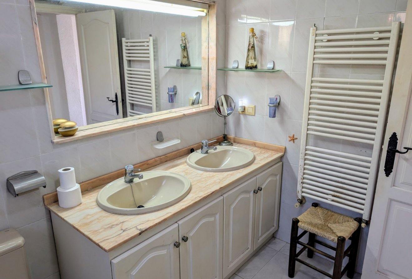 Herverkoop - Villa -
Benitachell