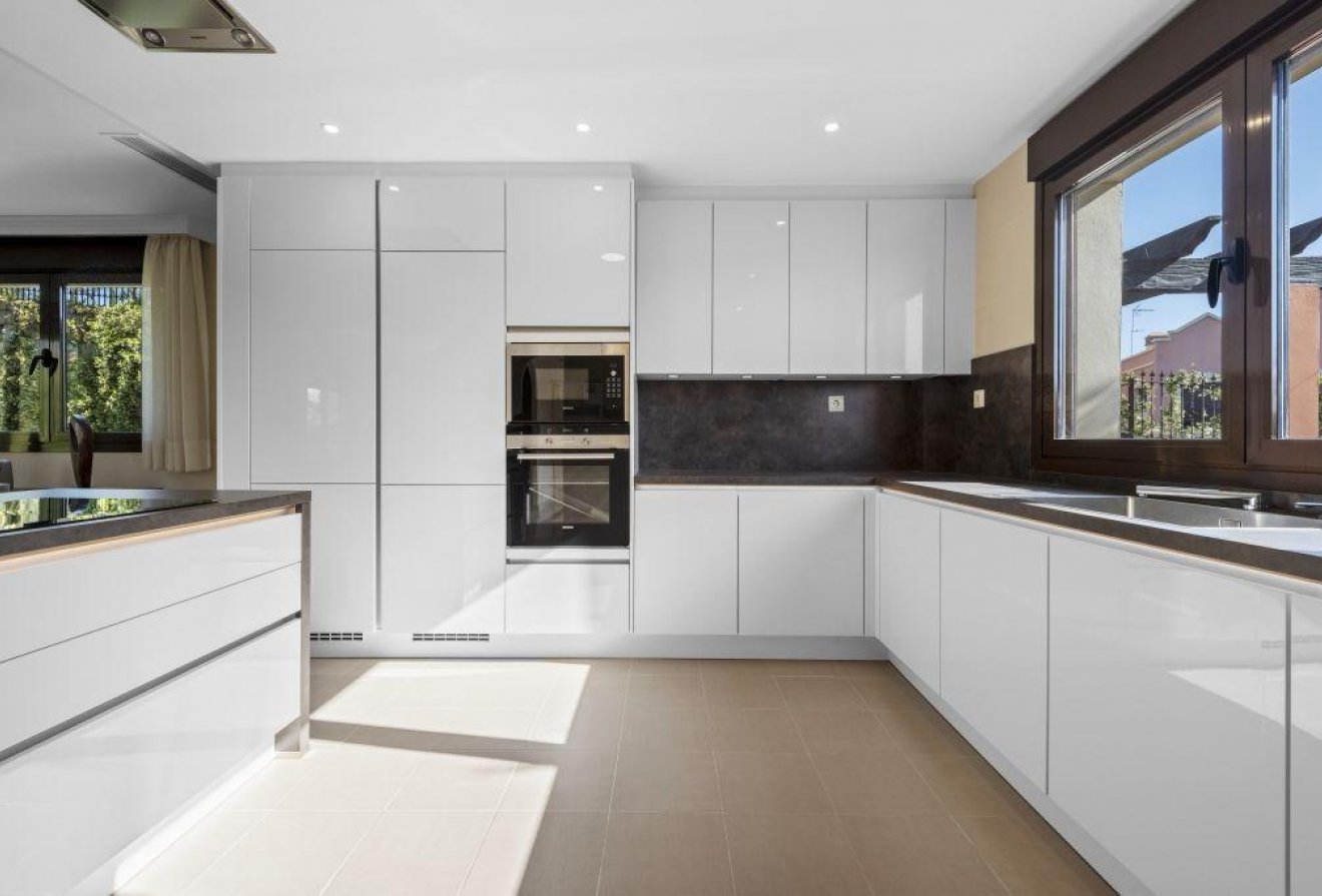 Nieuwbouw  - Villa -
Estepona - Azata Golf Estepona Oeste