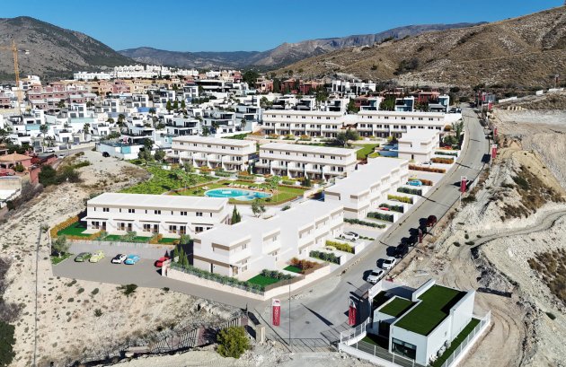 Nieuwbouw  - Geschakelde woning -
Finestrat