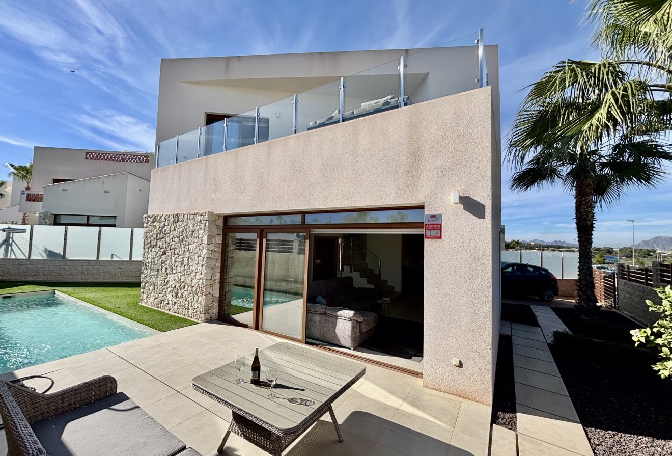 Nieuwbouw - Villa -
Benijofar