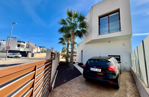 Nieuwbouw - Villa -
Benijofar