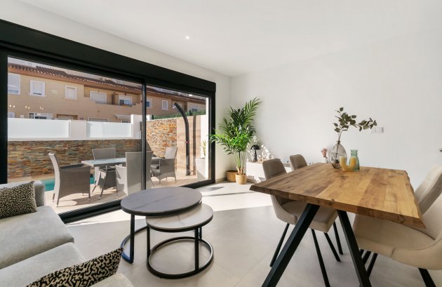 Nieuwbouw - Geschakelde woning -
Santiago de la Ribera