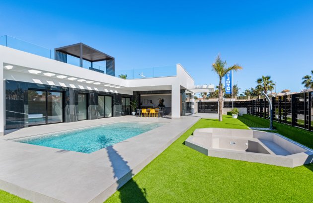 Nieuwbouw  - Villa -
La Finca Golf