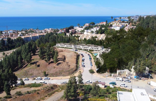 Nieuwbouw  - Geschakelde woning -
Las Lagunas de Mijas