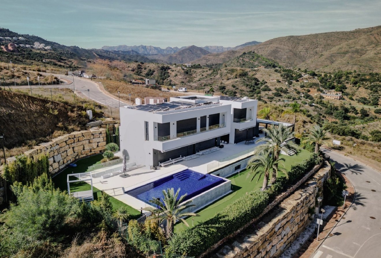 Nieuwbouw - Villa -
Mijas
