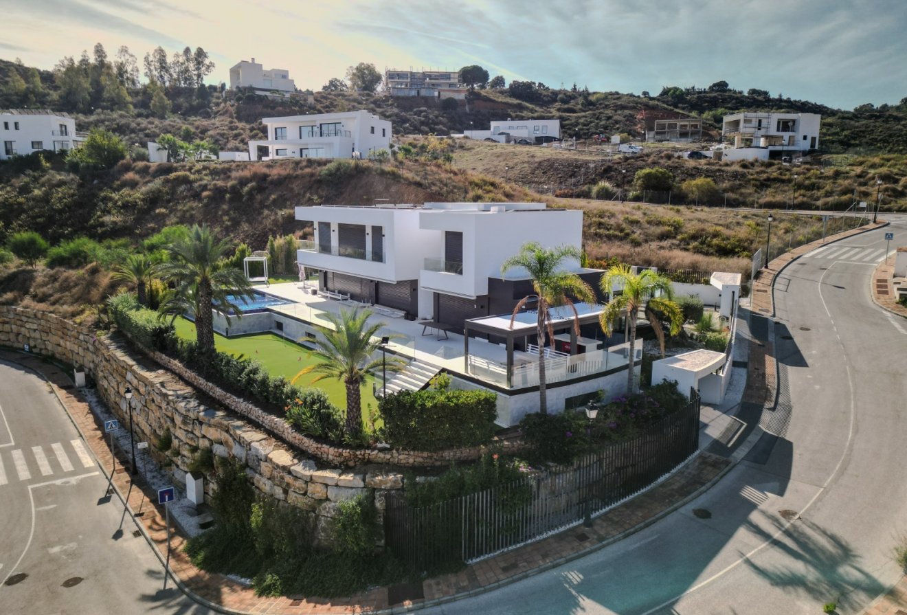 Nieuwbouw - Villa -
Mijas