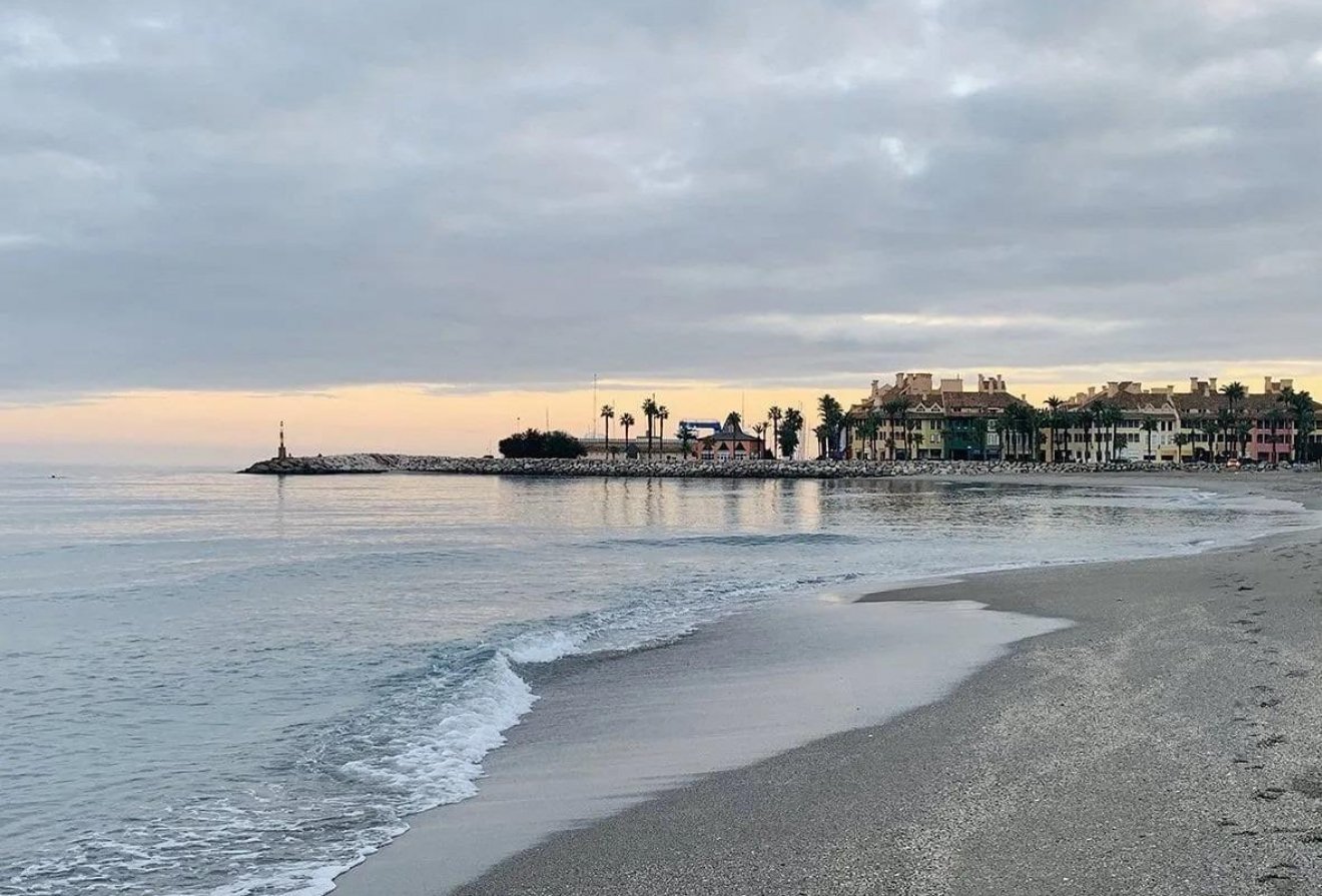 Nieuwbouw  - Penthouse -
La Linea De La Concepcion - Alcaidesa