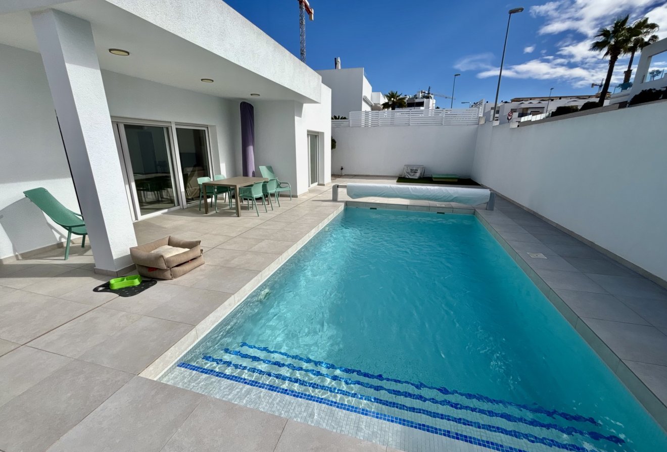 Nieuwbouw  - Villa -
Benijofar